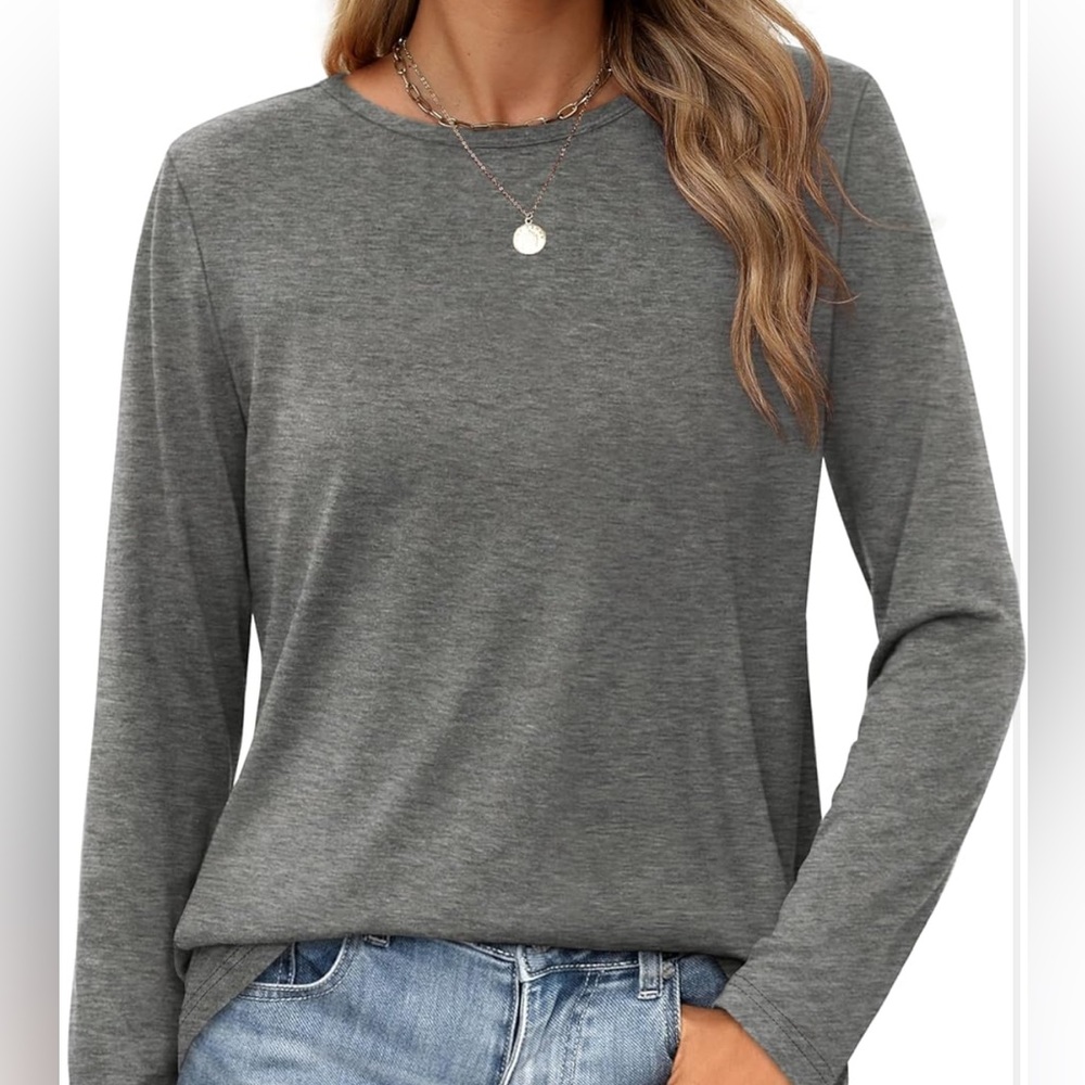 ‼️SOLD‼️ 204. NWOT! Mudd Brand Long Sleeve Crew Neck Tee In A Gray Size Large